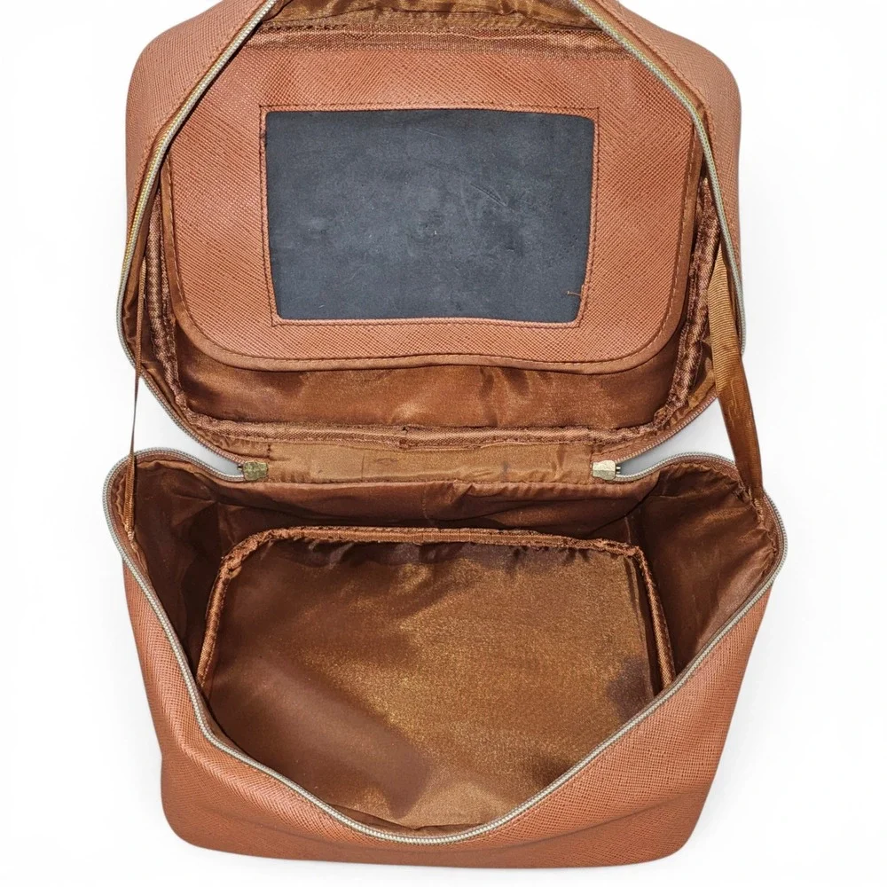 Joy Mangano Vanity Case Women 11x8 Tan Good Removable Tray Mirror Travel Bag